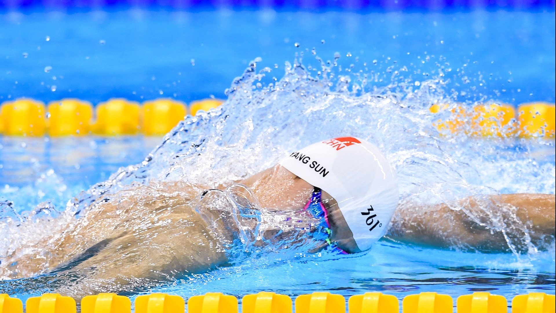 法国击剑队在主场赢得多枚金牌，法国击剑名将